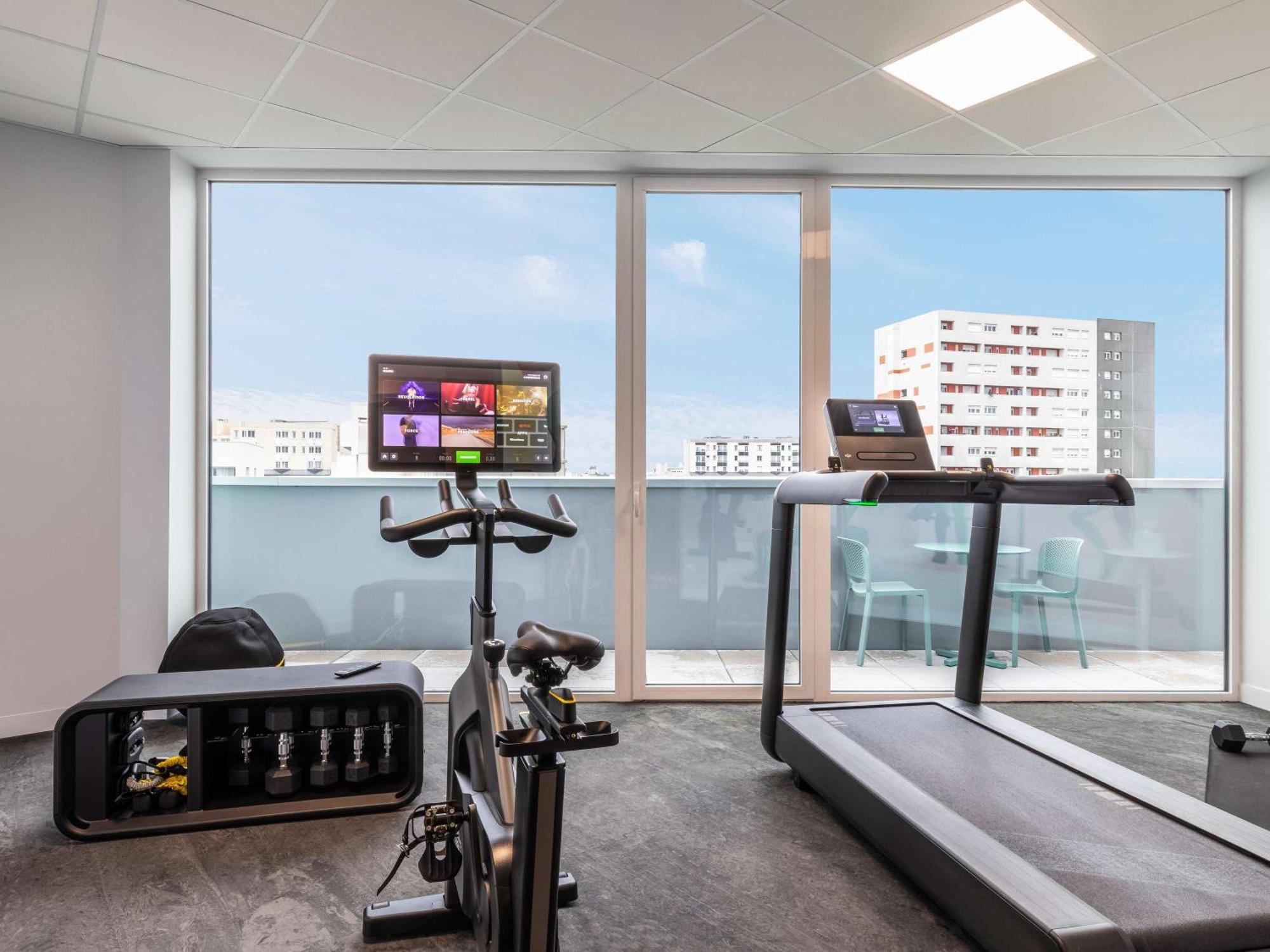Ibis Styles Bezons Paris La Defense Exterior foto