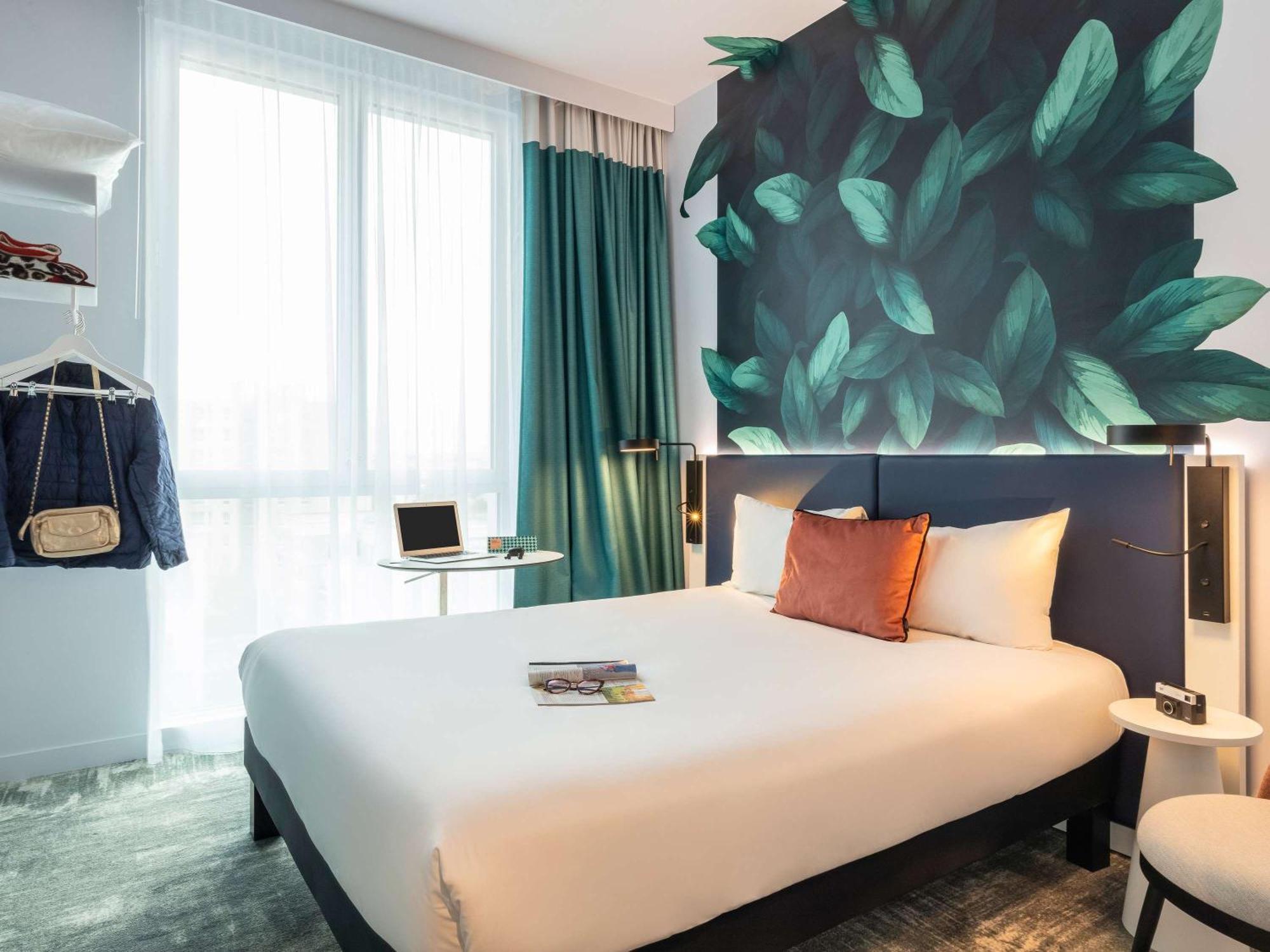 Ibis Styles Bezons Paris La Defense Exterior foto