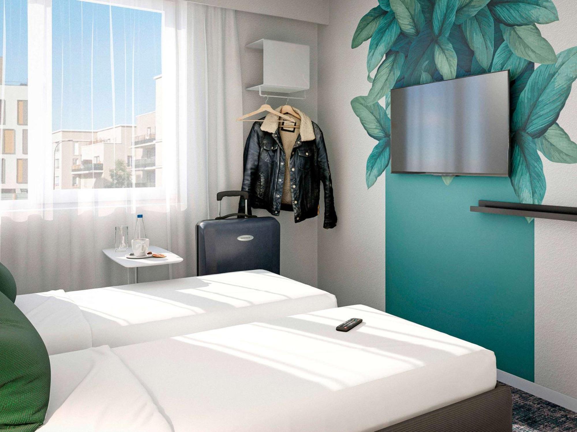 Ibis Styles Bezons Paris La Defense Exterior foto