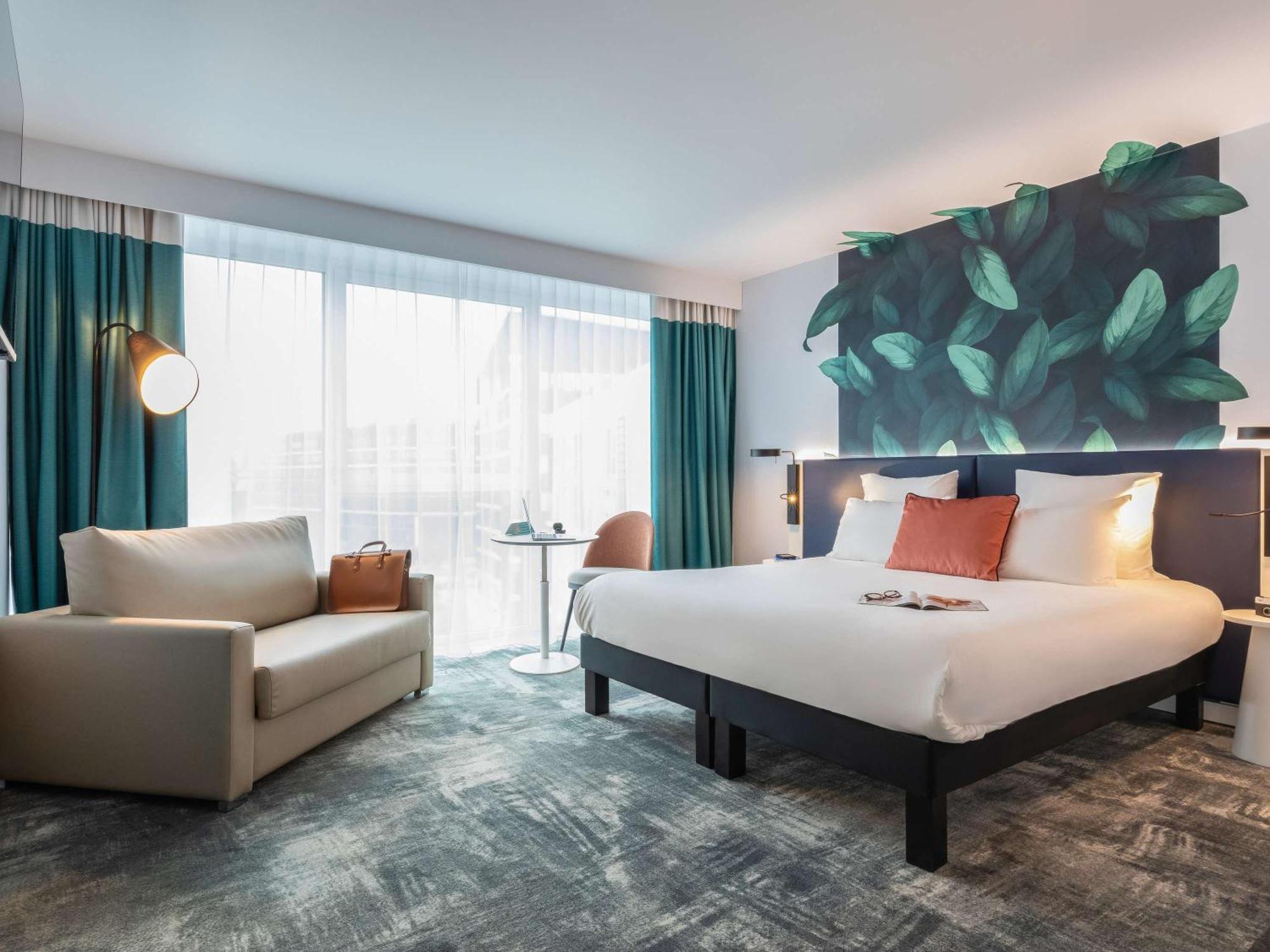 Ibis Styles Bezons Paris La Defense Exterior foto